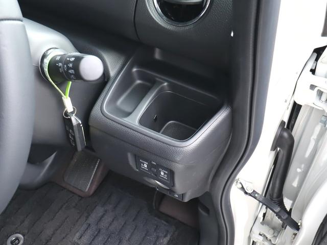 G・Lターボホンダセンシング ターボ 衝突軽減 レーンアラート 純正8ナビTV後カメラBT 純正ドラレコ 両電スラ シートヒーター LEDライト LEDフォグ(43枚目)