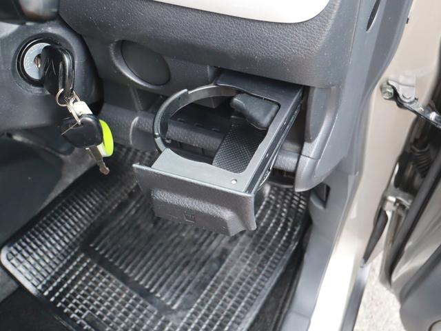 ハスラー Ｇ　５速Ｍ／Ｔ　ナビＴＶ後カメラ　ブルートゥース　ＤＶＤ　キーレス　シートヒーター　電動格納ドアミラー　プライバシーガラス　タイヤ４本＆バッテリー新品（32枚目）