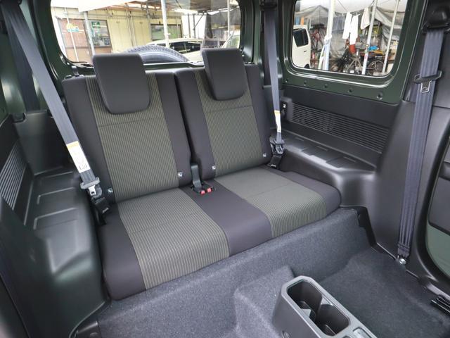 ジムニー ＸＣ　８インチナビＴＶハイマウントＢカメラＢＴ　Ｐスタート　ステアリモコン　リアＰセンサー　ＬＥＤライト　フォグ　アルミ　コーティング＆マット＆バイザー付（18枚目）