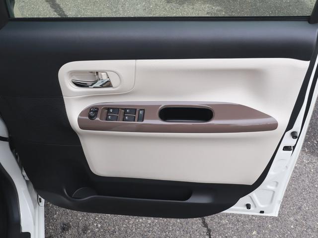 ムーヴキャンバス ＧメイクアップＶＳ　ＳＡＩＩＩ　ナビフルセグＴＶ全周囲カメラＢＴ　ＥＴＣ　Ｐスタート　両側電動スライド　ＬＥＤライト＆フォグ　タイヤ４本＆バッテリー新品（24枚目）