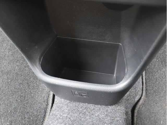 ムーヴキャンバス ＧメイクアップＶＳ　ＳＡＩＩＩ　ナビフルセグＴＶ全周囲カメラＢＴ　ＥＴＣ　Ｐスタート　両側電動スライド　ＬＥＤライト＆フォグ　タイヤ４本＆バッテリー新品（33枚目）