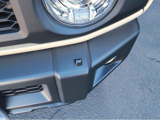 ジムニー ＸＣ　８インチナビＴＶハイマウントＢカメラＢＴ　Ｐスタート　ステアリモコン　リアＰセンサー　ＬＥＤライト　フォグ　アルミ　コーティング＆マット＆バイザー付（52枚目）