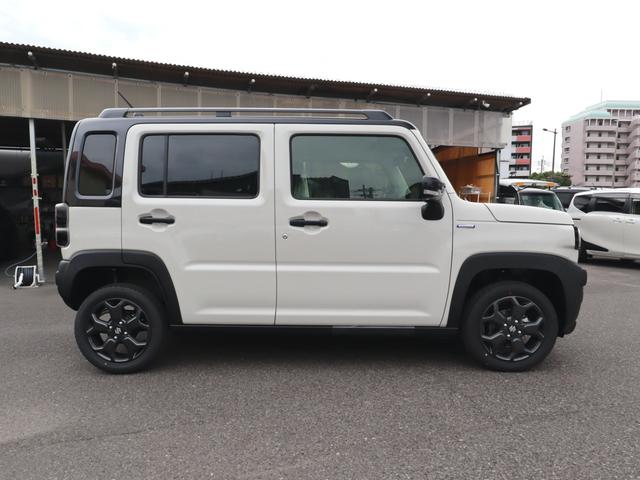 ハスラー タフワイルド 8インチナビTV後カメラBT Pスタート ステアリモコン LEDライト&フォグ リアPセンサー アルミ コーティング&マット&バイサー付(5枚目)