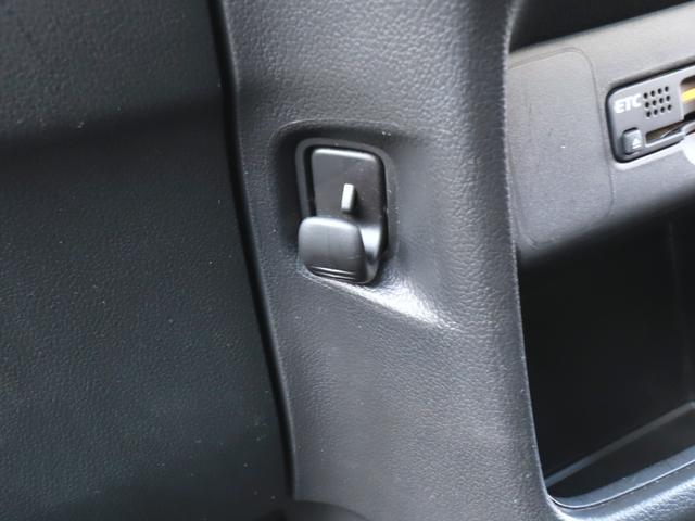 Ｎ－ＢＯＸカスタム Ｇ・Ｌパッケージ　ナビフルセグＴＶ後カメラＢＴ　ドラレコ前後　ＥＴＣ　Ｐスタート　ステアリモコン　電動スライド　ＨＩＤライト　フォグ　タイヤ４本新品（36枚目）