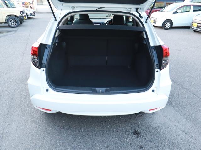 ヴェゼル ハイブリッドZ・ホンダセンシング 8インチナビTV後カメラBT ETC Pスタート パドルシフト レーダークルーズ シートヒーター LEDライト&フォグ(19枚目)