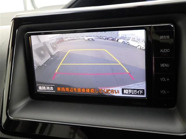 ノア Ｓｉ　１オーナー　地デジ　ＤＶＤ視聴可　ダブルエアコン　ＬＥＤヘットライト　ＥＴＣ付き　横滑り防止機能　ナビＴＶ　三列シート　ＡＷ　ＡＡＣ　パワーウインドウ　メモリーナビ　ＡＢＳ　ウォークスルー　キーフリー（6枚目）