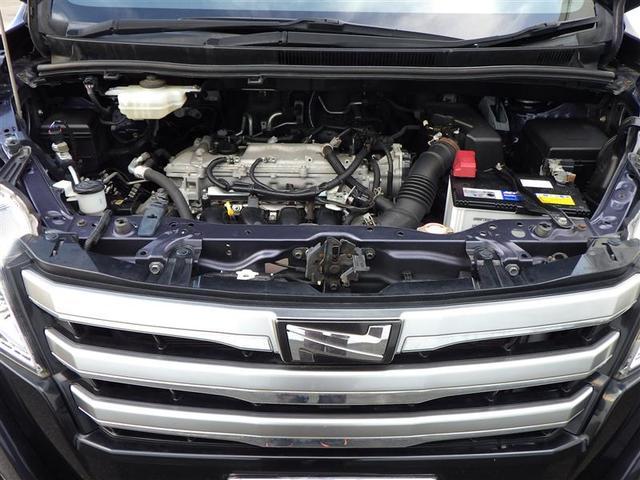 ノア Ｓｉ　１オーナー　地デジ　ＤＶＤ視聴可　ダブルエアコン　ＬＥＤヘットライト　ＥＴＣ付き　横滑り防止機能　ナビＴＶ　三列シート　ＡＷ　ＡＡＣ　パワーウインドウ　メモリーナビ　ＡＢＳ　ウォークスルー　キーフリー（22枚目）