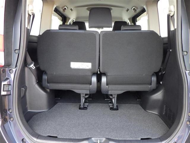 ノア Ｓｉ　１オーナー　地デジ　ＤＶＤ視聴可　ダブルエアコン　ＬＥＤヘットライト　ＥＴＣ付き　横滑り防止機能　ナビＴＶ　三列シート　ＡＷ　ＡＡＣ　パワーウインドウ　メモリーナビ　ＡＢＳ　ウォークスルー　キーフリー（38枚目）