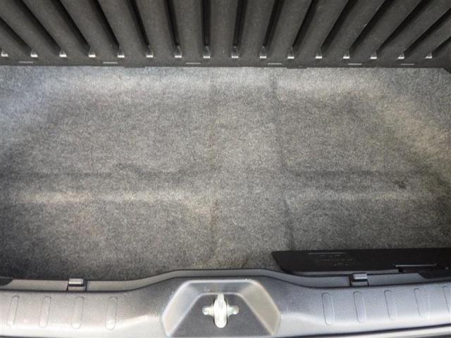 ノア Ｓｉ　１オーナー　地デジ　ＤＶＤ視聴可　ダブルエアコン　ＬＥＤヘットライト　ＥＴＣ付き　横滑り防止機能　ナビＴＶ　三列シート　ＡＷ　ＡＡＣ　パワーウインドウ　メモリーナビ　ＡＢＳ　ウォークスルー　キーフリー（39枚目）