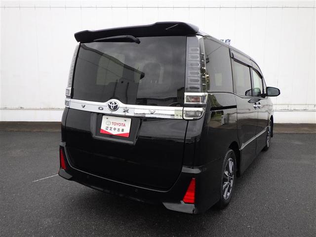 ヴォクシー ZS 煌II スマートキー・プッシュスタート バックガイドモニター セキュリティアラーム 両側パワスラドア 1オーナー ETC車載器 地デジテレビ VSC LEDライト 助手席エアバック キーレスエントリー AC(17枚目)