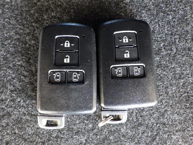 エスクァイア Gi ダブルサンルーフ 両側Pドア 1オナ スマートキーPスタート リアカメラ アイドリングSTOP ETC車載器 オートエアコン イモビライザー オートクルーズコントロール キーレス ナビTV ABS(40枚目)