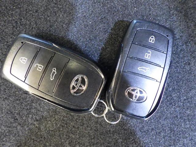 ハリアー Z 盗難防止 運転席パワーシート 地デジ 横滑防止装置 リアビューカメラ ヘッドライトLED アルミホイール Wエアバッグ キーレス ドラレコ付き スマートキ- サイドエアバッグ エアコン ナビ&TV(40枚目)