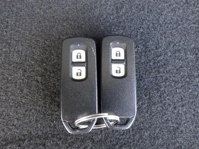 Ｎ－ＷＧＮカスタム Ｇ・Ａパッケージ　ＡＷ　追突被害軽減ブレーキ　フロントベンチシート　Ｒカメ　ＡＵＴＯエアコン　地デジ　助手席エアバック　メモリナビ　ＡＢＳ　パワーウィンドウ　カーテンエアバック　アイドリングストップ　横滑り防止　ＥＴＣ（9枚目）