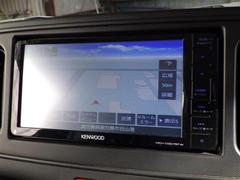 ��ż֤Υ���ǥ������ϰ������㤤�ޤ����ڥȥ西ǧ����ż֡ۤϡ���������ʤ������������Υ����åդ����������򤷤ơּ�ξ����������פ�ȯ�ԡ���ξ��ܤ��Ƥ���¿��Ǥ��� 3