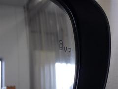 ��ż֤Υ���ǥ������ϰ������㤤�ޤ����ڥȥ西ǧ����ż֡ۤϡ���������ʤ������������Υ����åդ����������򤷤ơּ�ξ����������פ�ȯ�ԡ���ξ��ܤ��Ƥ���¿��Ǥ��� 7