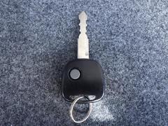 ��ż֤Υ���ǥ������ϰ������㤤�ޤ����ڥȥ西ǧ����ż֡ۤϡ���������ʤ������������Υ����åդ����������򤷤ơּ�ξ����������פ�ȯ�ԡ���ξ��ܤ��Ƥ���¿��Ǥ��� 5