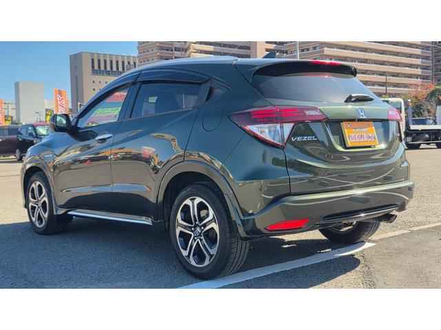 ヴェゼル ハイブリッドＺ・ホンダセンシング　純正８インチナビフルセグＴＶ　バックカメラ　ＥＴＣ　プッシュスタート（8枚目）