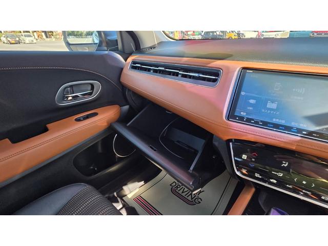 ヴェゼル ハイブリッドＺ・ホンダセンシング　純正８インチナビフルセグＴＶ　バックカメラ　ＥＴＣ　プッシュスタート（20枚目）