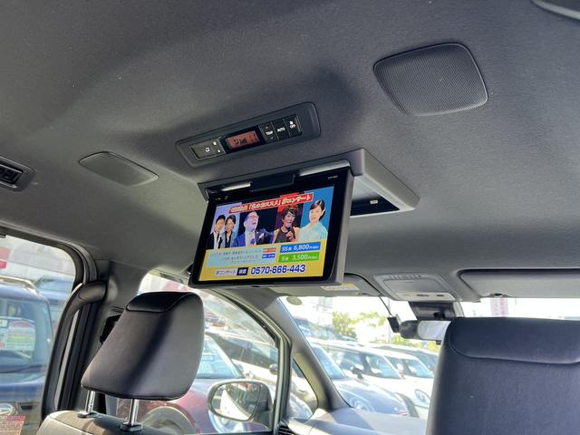 ノア Ｓｉ　ダブルバイビー　純正９型ナビ　フルセグ　全方位Ｍ　後席フリプダウン　ＥＴＣ　スマートキー　ＥＧプッシュ　両側電動スライドドア　後席ロールブラインド　ハーフレザーシート　ＬＥＤライト　衝突軽減　Ａハイビーム　１６ＡＷ（41枚目）