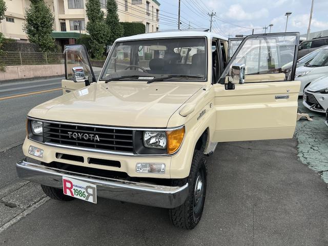 ランドクルーザープラド ＥＸワイド　全塗装車　３．０ディーゼルＴＢ　８人乗り　４ＷＤ　サンルーフ　２インチリフトアップ　社外ＨＤＤナビ　フルセグＴＶ　ＤＶＤ　Ｂカメラ　ＥＴＣ　リヤヒーター　ＬＥＤライト　ＬＥＤテール　社外１６インチＡＷ（18枚目）