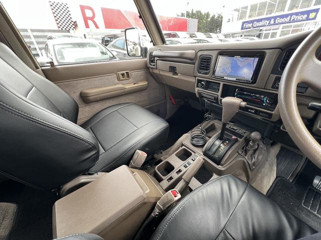 ランドクルーザープラド ＥＸワイド　全塗装車　３．０ディーゼルＴＢ　８人乗り　４ＷＤ　サンルーフ　２インチリフトアップ　社外ＨＤＤナビ　フルセグＴＶ　ＤＶＤ　Ｂカメラ　ＥＴＣ　リヤヒーター　ＬＥＤライト　ＬＥＤテール　社外１６インチＡＷ（35枚目）