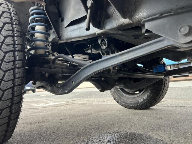 ランドクルーザープラド ＥＸワイド　全塗装車　３．０ディーゼルＴＢ　８人乗り　４ＷＤ　サンルーフ　２インチリフトアップ　社外ＨＤＤナビ　フルセグＴＶ　ＤＶＤ　Ｂカメラ　ＥＴＣ　リヤヒーター　ＬＥＤライト　ＬＥＤテール　社外１６インチＡＷ（50枚目）