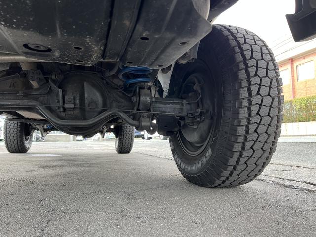 ランドクルーザープラド ＥＸワイド　全塗装車　３．０ディーゼルＴＢ　８人乗り　４ＷＤ　サンルーフ　２インチリフトアップ　社外ＨＤＤナビ　フルセグＴＶ　ＤＶＤ　Ｂカメラ　ＥＴＣ　リヤヒーター　ＬＥＤライト　ＬＥＤテール　社外１６インチＡＷ（51枚目）