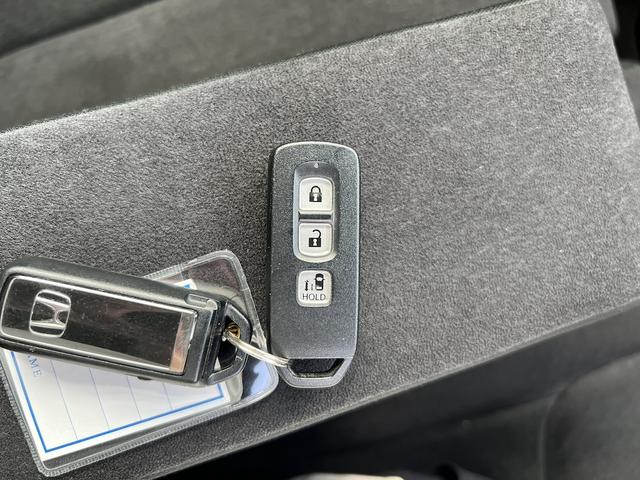 Ｎ－ＢＯＸカスタム Ｇ・Ｌホンダセンシング　純正８型インターナビ　フルセグＴＶ　ＤＶＤ　Ｂカメラ　アプルカプレイ　ＥＴＣ　スマートキー　ＥＧプッシュ　アイスト　左パワースライド　シートＨ　ＬＥＤライト　ＬＥＤフォグ　１４ＡＷ　衝突軽減　ドラレコ（35枚目）