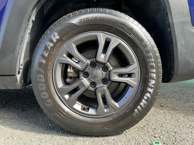 CHRYSLER JEEP JEEP RENEGADE LONGITUDE