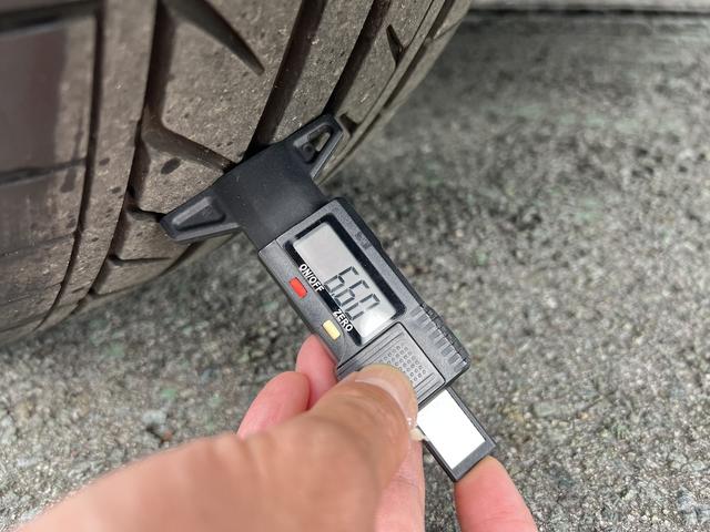 TTクーペ 2.0TFSI クワトロ SラインPKG 4WD 12.3型ナビ フルセグ Bカメラ ETC スマートキー アイスト クルコン ハーフレザーシート マトリクスLEDライト シーケンシャルウィンカー 社外19AW ダウンサス(9枚目)