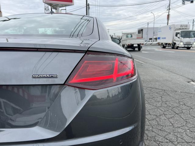 TTクーペ 2.0TFSI クワトロ SラインPKG 4WD 12.3型ナビ フルセグ Bカメラ ETC スマートキー アイスト クルコン ハーフレザーシート マトリクスLEDライト シーケンシャルウィンカー 社外19AW ダウンサス(10枚目)