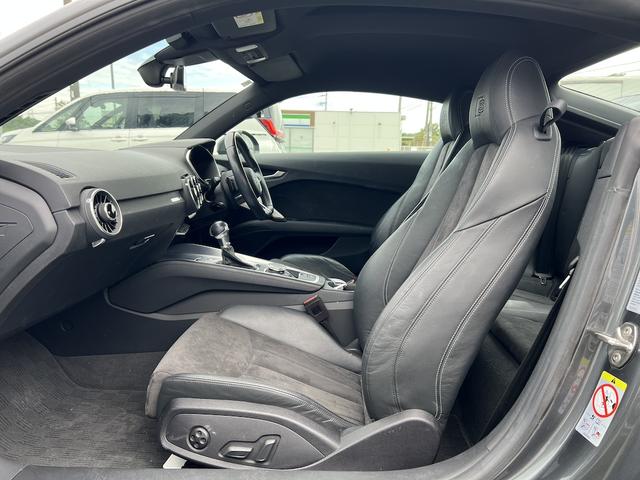 TTクーペ 2.0TFSI クワトロ SラインPKG 4WD 12.3型ナビ フルセグ Bカメラ ETC スマートキー アイスト クルコン ハーフレザーシート マトリクスLEDライト シーケンシャルウィンカー 社外19AW ダウンサス(20枚目)