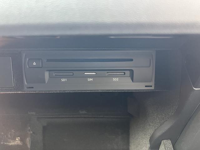 TTクーペ 2.0TFSI クワトロ SラインPKG 4WD 12.3型ナビ フルセグ Bカメラ ETC スマートキー アイスト クルコン ハーフレザーシート マトリクスLEDライト シーケンシャルウィンカー 社外19AW ダウンサス(23枚目)