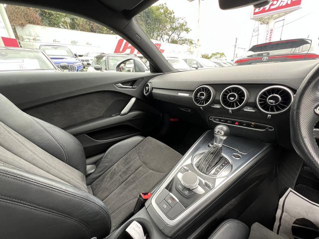 TTクーペ 2.0TFSI クワトロ SラインPKG 4WD 12.3型ナビ フルセグ Bカメラ ETC スマートキー アイスト クルコン ハーフレザーシート マトリクスLEDライト シーケンシャルウィンカー 社外19AW ダウンサス(24枚目)
