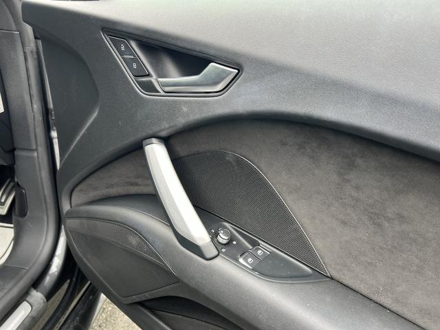 TTクーペ 2.0TFSI クワトロ SラインPKG 4WD 12.3型ナビ フルセグ Bカメラ ETC スマートキー アイスト クルコン ハーフレザーシート マトリクスLEDライト シーケンシャルウィンカー 社外19AW ダウンサス(28枚目)