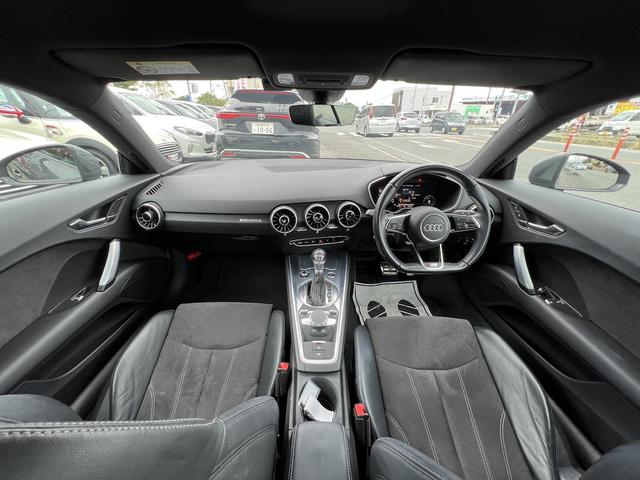 TTクーペ 2.0TFSI クワトロ SラインPKG 4WD 12.3型ナビ フルセグ Bカメラ ETC スマートキー アイスト クルコン ハーフレザーシート マトリクスLEDライト シーケンシャルウィンカー 社外19AW ダウンサス(39枚目)