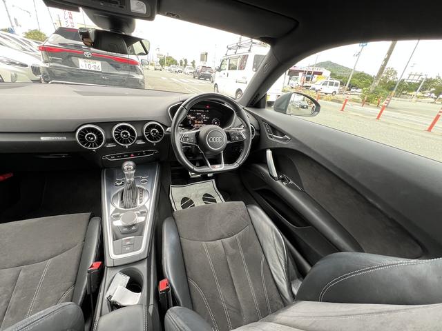TTクーペ 2.0TFSI クワトロ SラインPKG 4WD 12.3型ナビ フルセグ Bカメラ ETC スマートキー アイスト クルコン ハーフレザーシート マトリクスLEDライト シーケンシャルウィンカー 社外19AW ダウンサス(40枚目)