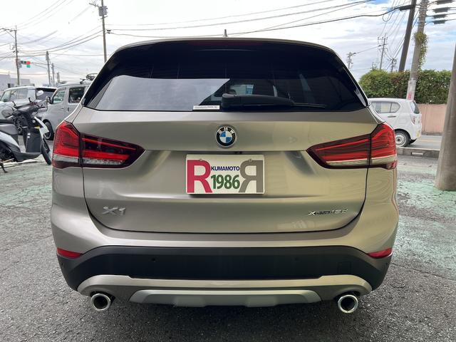 X1 xDrive 18d xライン ハイラインパッケージ 2.0ディーゼルTB・4WD・純正10.2型HDDナビ・Bカメラ・ソナー・ETC・スマートキー・EGプッシュ・アンビエントライト・本革シート・シートH・パワーバック・18AW・LEDライト・衝突軽減B(17枚目)