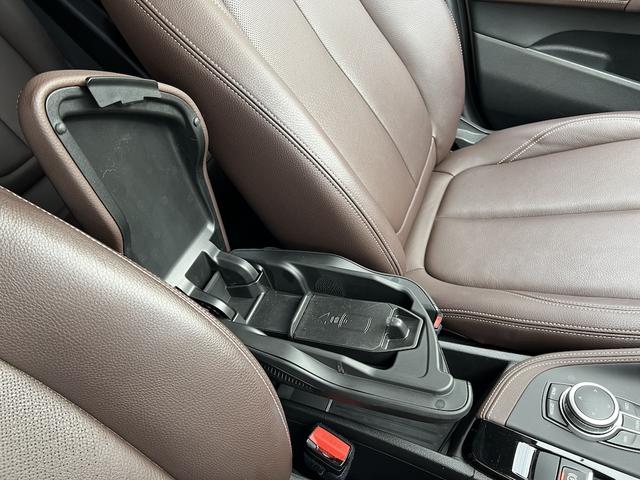 X1 xDrive 18d xライン ハイラインパッケージ 2.0ディーゼルTB・4WD・純正10.2型HDDナビ・Bカメラ・ソナー・ETC・スマートキー・EGプッシュ・アンビエントライト・本革シート・シートH・パワーバック・18AW・LEDライト・衝突軽減B(30枚目)