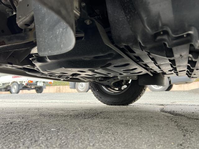 タウンエースバン GL アルトピアーノキャンピング・8ナンバー・5人乗り・ベッドキット・2列目バタフライシート・外部電源・LED照明・シンク・コンセント・シャワー・リヤTV・ルーフキャリア・社外14AWホワイトレターキーレス(52枚目)