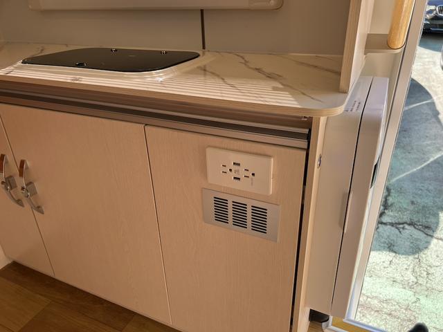 ハイゼットトラック JPスターHappy1+キャンピング・8ナンバー・4人乗り・4WD・ソーラーパネル・FFヒーター・シャワー・ギャレー・電動ステップ・電子レンジ・コンプレッサー式冷蔵庫・強化スプリング・ミラー型ドラレコ(33枚目)