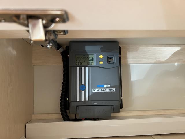 ハイゼットトラック JPスターHappy1+キャンピング・8ナンバー・4人乗り・4WD・ソーラーパネル・FFヒーター・シャワー・ギャレー・電動ステップ・電子レンジ・コンプレッサー式冷蔵庫・強化スプリング・ミラー型ドラレコ(56枚目)