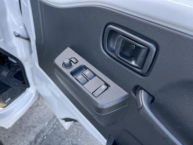 ハイゼットトラック JPスターHappy1+キャンピング・8ナンバー・4人乗り・4WD・ソーラーパネル・FFヒーター・シャワー・ギャレー・電動ステップ・電子レンジ・コンプレッサー式冷蔵庫・強化スプリング・ミラー型ドラレコ(59枚目)