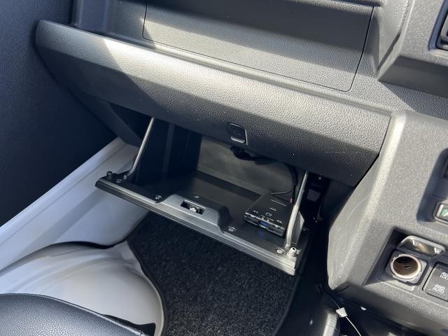 ハイゼットトラック JPスターHappy1+キャンピング・8ナンバー・4人乗り・4WD・ソーラーパネル・FFヒーター・シャワー・ギャレー・電動ステップ・電子レンジ・コンプレッサー式冷蔵庫・強化スプリング・ミラー型ドラレコ(67枚目)