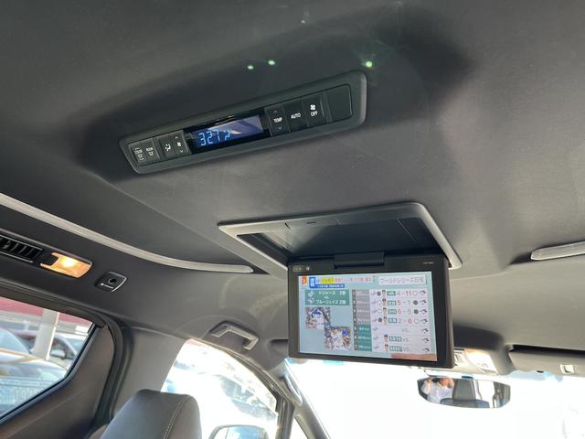 ヴェルファイア 2.5Z Aエディション ゴールデンアイズ 7人乗り・純正10型SDナビ・フルセグ・DVD再生・Bカメラ・後席12型FD・両電動・パワーBK・ハーフレザー・オットマン・衝突軽減・Rクルコン・純正18AW・LEDライト・Fアドミレイションエアロ(44枚目)