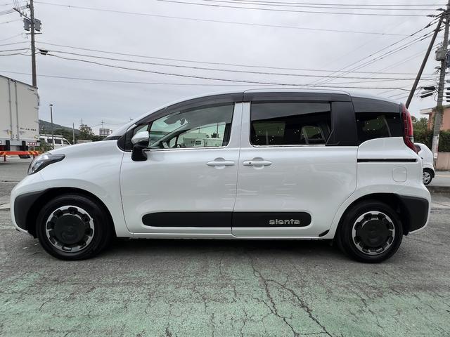 シエンタ ハイブリッドＧ　１．５ＨＶ・５人乗り・純正１０．５型Ｔコネクトナビ・フルセグ・アップルカープレイ・全方位カメラ・ソナー・ＥＴＣ２．０・天井サーキュレター・スマートキー・Ｒクルコン・シートＨ・両電動スライド・衝突軽減（15枚目）