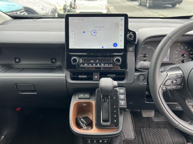 シエンタ ハイブリッドＧ　１．５ＨＶ・５人乗り・純正１０．５型Ｔコネクトナビ・フルセグ・アップルカープレイ・全方位カメラ・ソナー・ＥＴＣ２．０・天井サーキュレター・スマートキー・Ｒクルコン・シートＨ・両電動スライド・衝突軽減（30枚目）