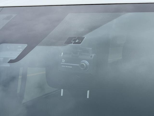 ヴォクシー ＺＳ　煌ＩＩ　純正１０型ＳＤナビ・フルセグＴＶ・ＤＶＤ再生・Ｂカメラ・ソナー・ＥＴＣ・アイスト・スマートキー・ＥＧプッシュ・クルコン・両側電動スライドドア・後席ロールブラインド・ＬＥＤライト・純正１６ＡＷ・衝突軽減（13枚目）