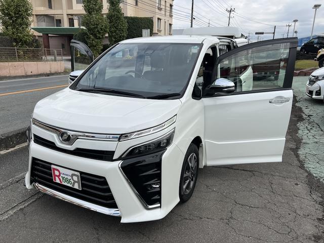 ヴォクシー ＺＳ　煌ＩＩ　純正１０型ＳＤナビ・フルセグＴＶ・ＤＶＤ再生・Ｂカメラ・ソナー・ＥＴＣ・アイスト・スマートキー・ＥＧプッシュ・クルコン・両側電動スライドドア・後席ロールブラインド・ＬＥＤライト・純正１６ＡＷ・衝突軽減（18枚目）