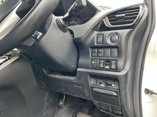 ヴォクシー ＺＳ　煌ＩＩ　純正１０型ＳＤナビ・フルセグＴＶ・ＤＶＤ再生・Ｂカメラ・ソナー・ＥＴＣ・アイスト・スマートキー・ＥＧプッシュ・クルコン・両側電動スライドドア・後席ロールブラインド・ＬＥＤライト・純正１６ＡＷ・衝突軽減（26枚目）